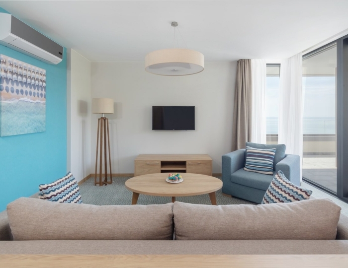 Улучшенный Сьют с видом на море - Отель Hotel Collection / Лавикон